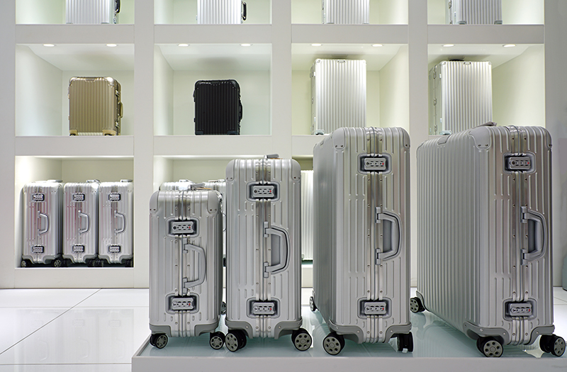 高級スーツケースの王様RIMOWA（リモワ）の魅力を徹底分析！人気